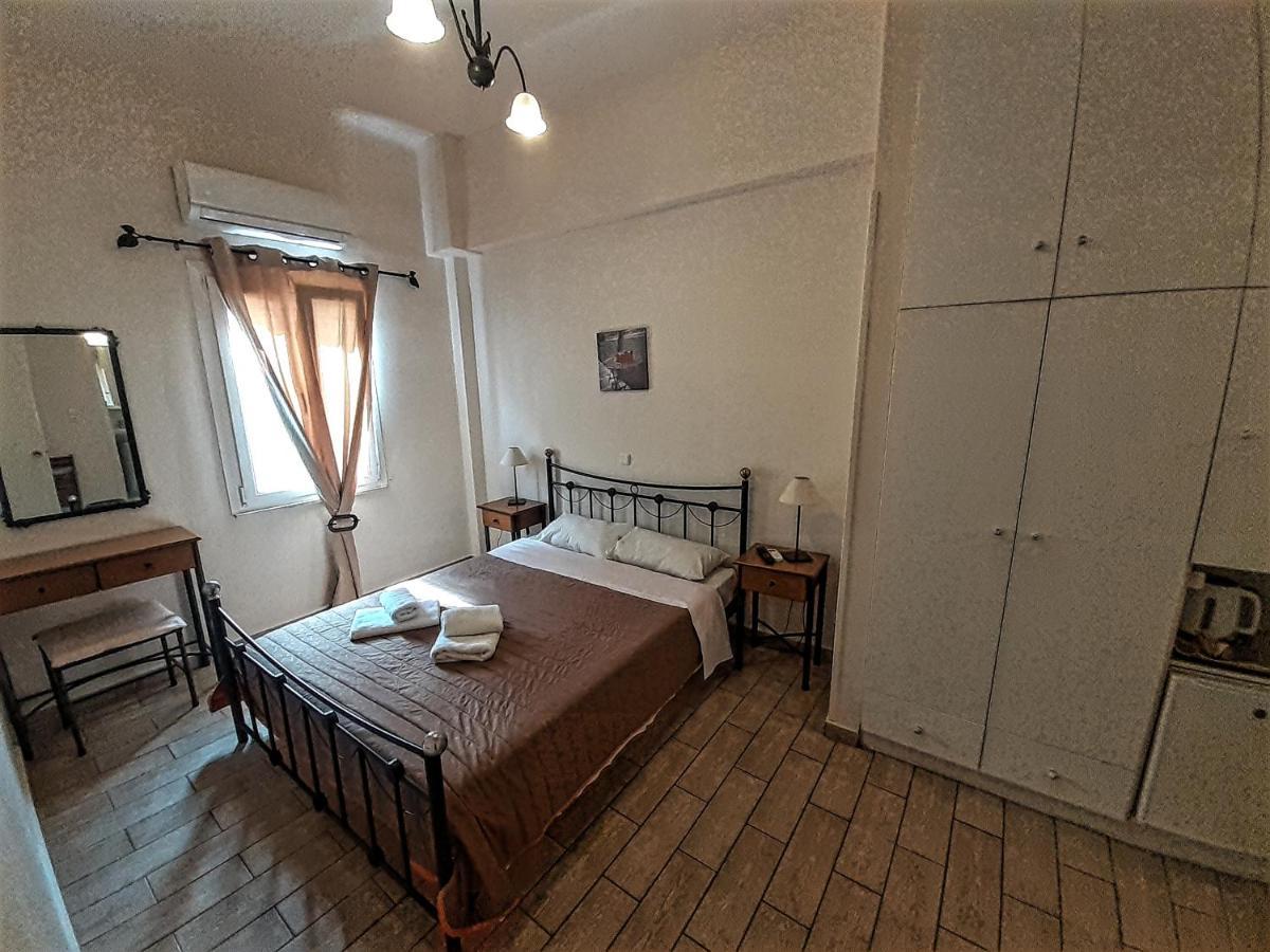 Central 9 Rooms Ермополи Екстериор снимка