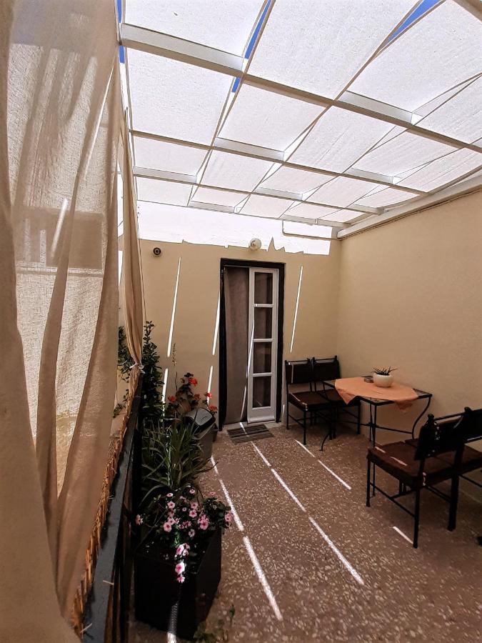 Central 9 Rooms Ермополи Екстериор снимка