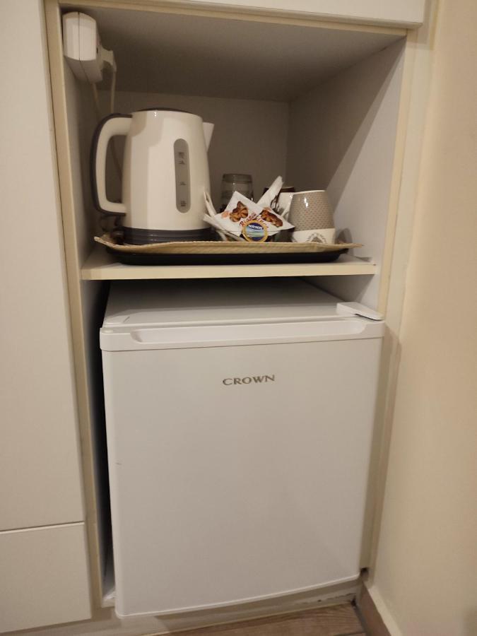 Central 9 Rooms Ермополи Екстериор снимка