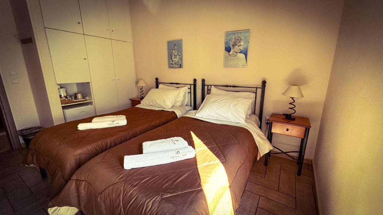 Central 9 Rooms Ермополи Екстериор снимка