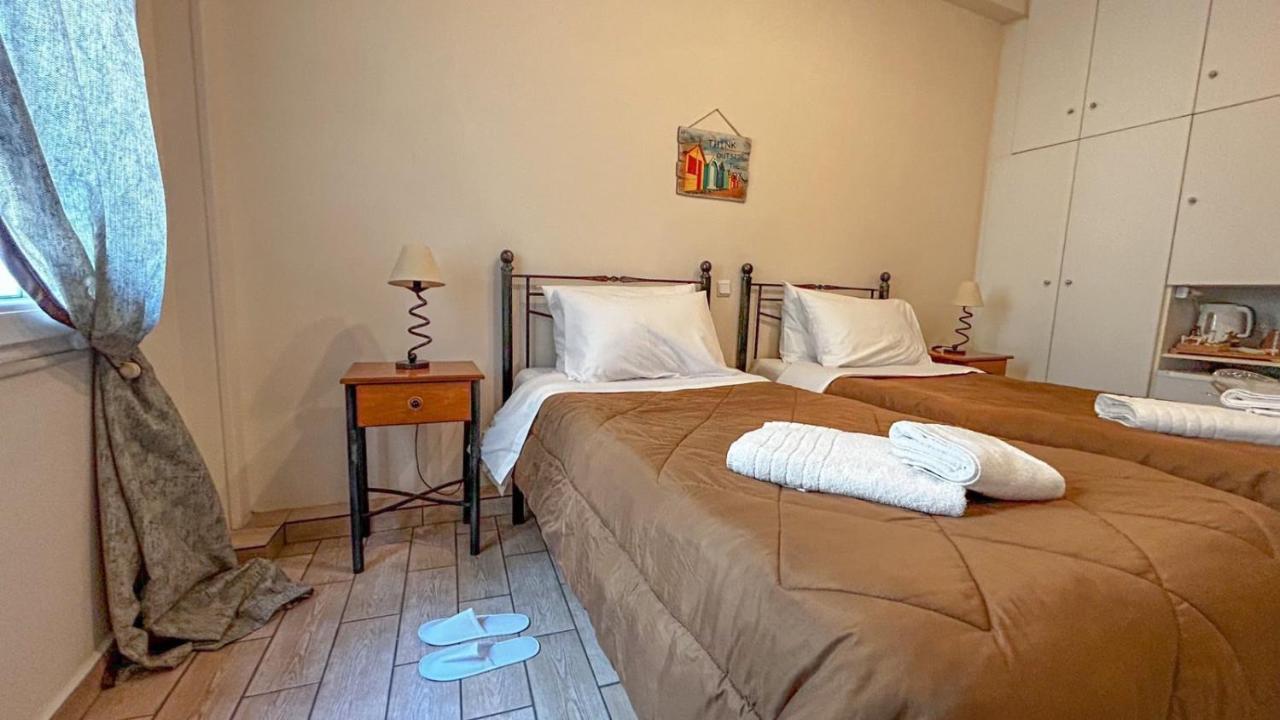 Central 9 Rooms Ермополи Екстериор снимка