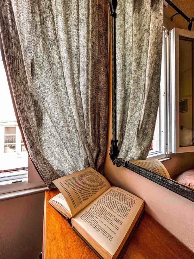 Central 9 Rooms Ермополи Екстериор снимка
